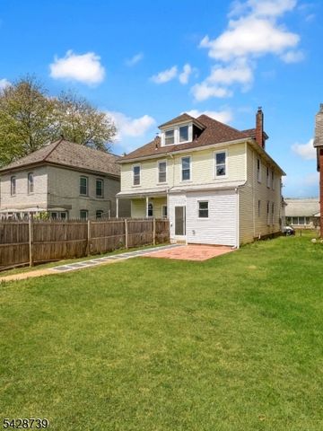 366 Thomas St, Phillipsburg Town, NJ 08865