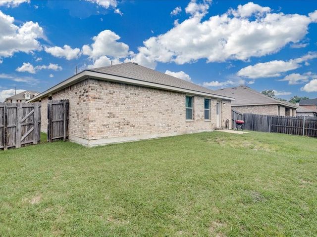 3016 Graystone Court, Seagoville, TX 75159
