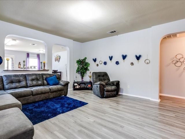 3016 Graystone Court, Seagoville, TX 75159