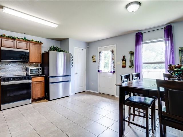 3016 Graystone Court, Seagoville, TX 75159