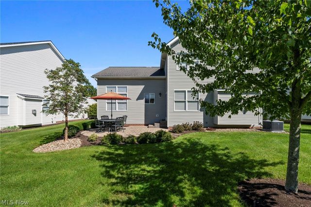 10262 Wildflower Way, Broadview Heights, OH 44147