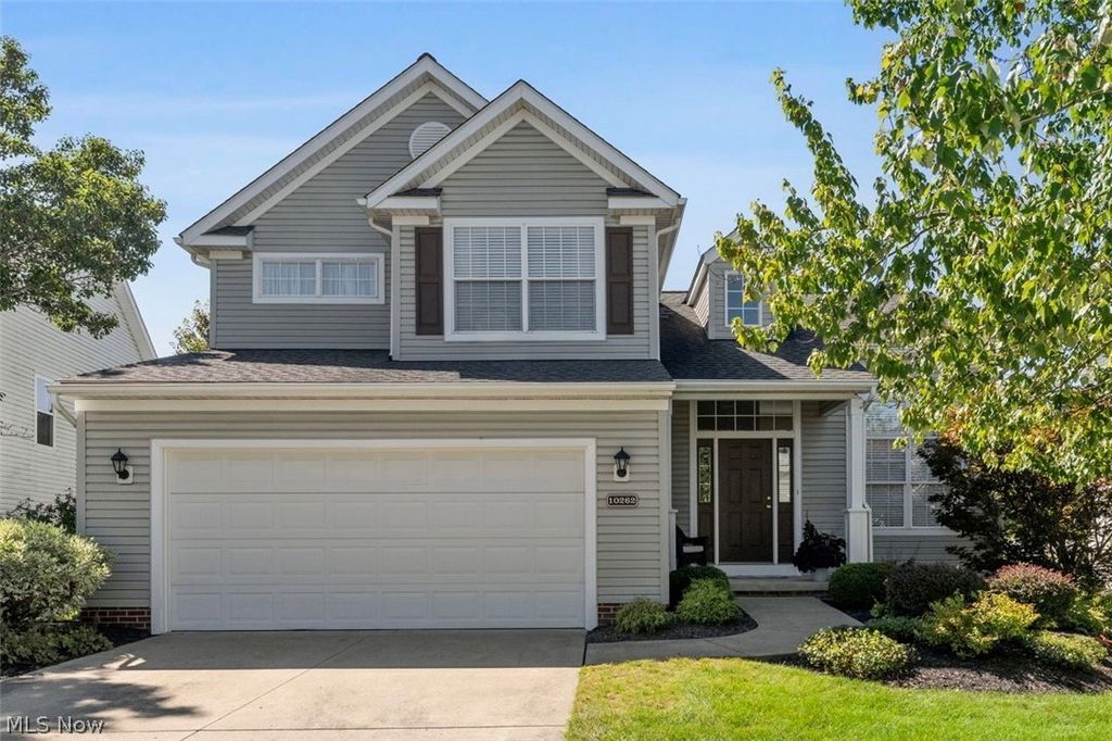 10262 Wildflower Way, Broadview Heights, OH 44147