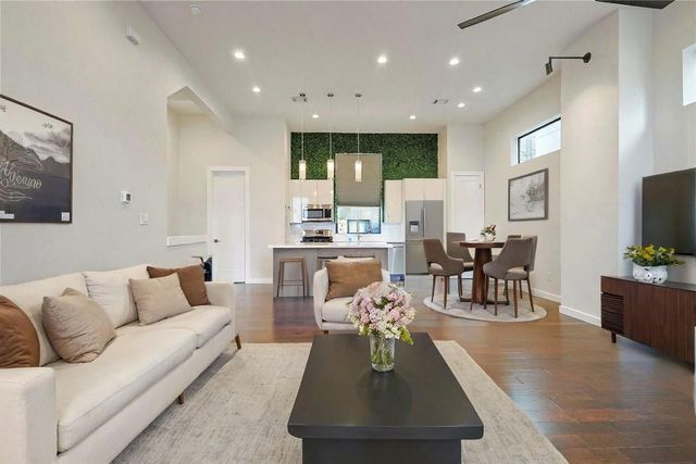 2317 Eagle Street, Houston, TX 77004