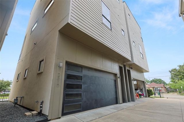 2317 Eagle Street, Houston, TX 77004