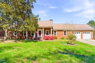 519 Riverside Drive, Burlington, NC 27217