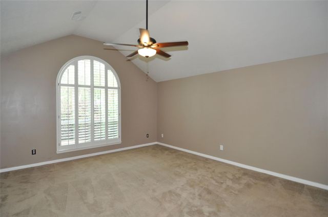 13607 Goldwater Ct, Houston, TX 77044
