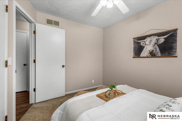 2527 N 131st Circle, Omaha, NE 68164