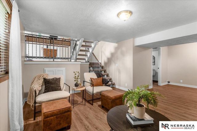 2527 N 131st Circle, Omaha, NE 68164