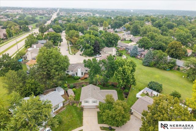 2527 N 131st Circle, Omaha, NE 68164