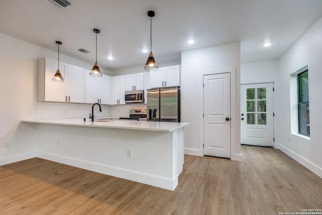 531 Essex St Unit 202, San Antonio, TX 78210