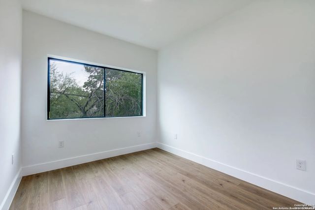 531 Essex St Unit 202, San Antonio, TX 78210