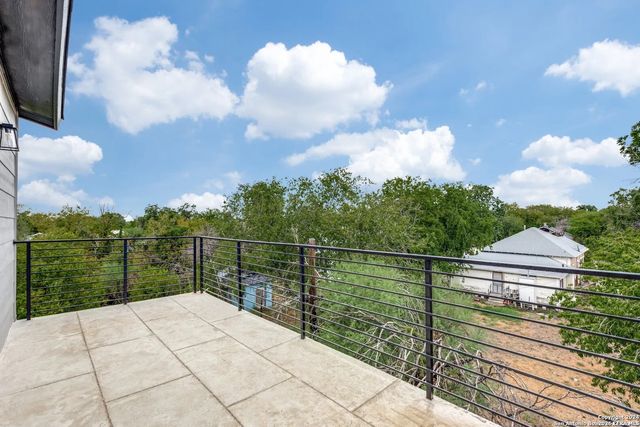 531 Essex St Unit 202, San Antonio, TX 78210