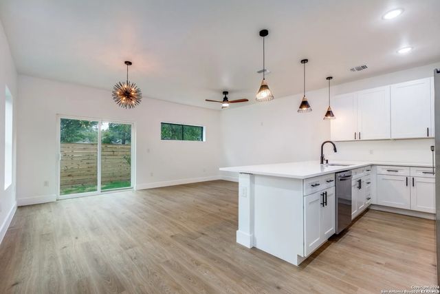 531 Essex St Unit 202, San Antonio, TX 78210