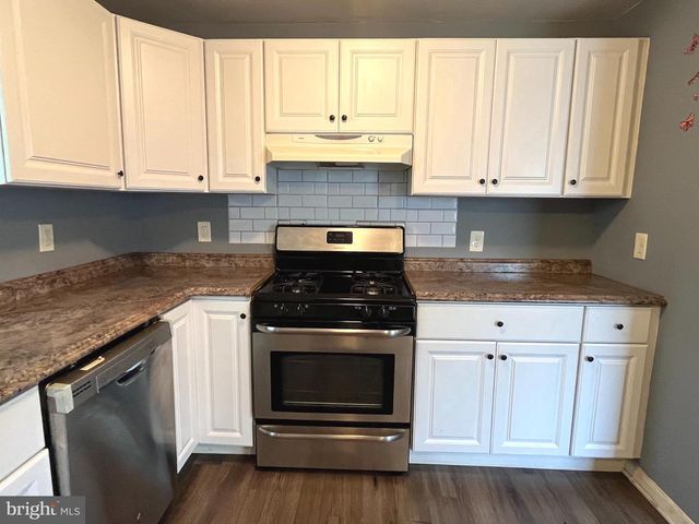 140 E FEDERAL ST, Burlington, NJ 08016