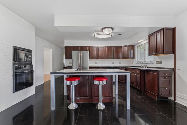 4356 Dublin Road, Columbus, OH 43221