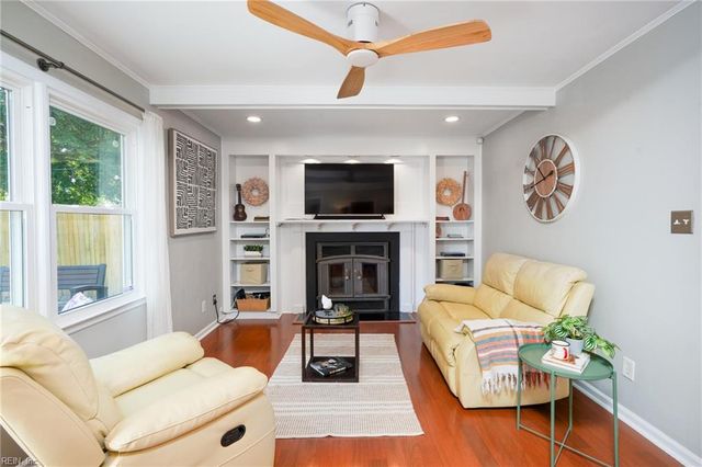 1964 Nettle ST, Virginia Beach, VA 23453