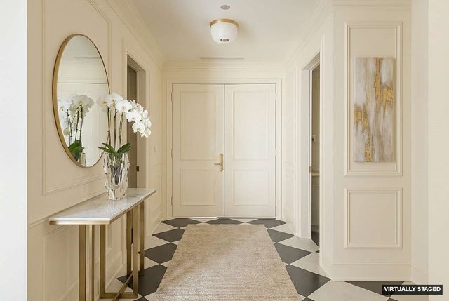 595 S 60th Street 402, West Des Moines, IA 50266