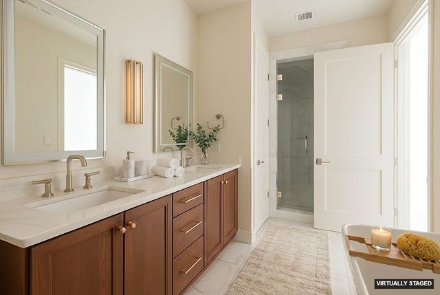 595 S 60th Street 402, West Des Moines, IA 50266