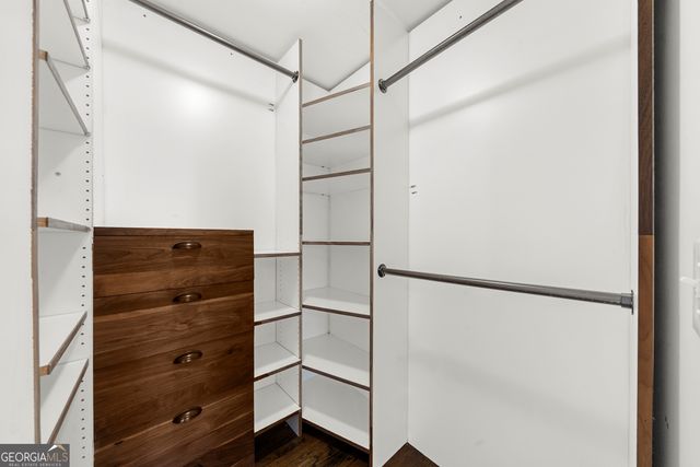 932 Sharon Circle SE, Smyrna, GA 30080