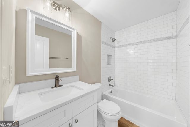 932 Sharon Circle SE, Smyrna, GA 30080