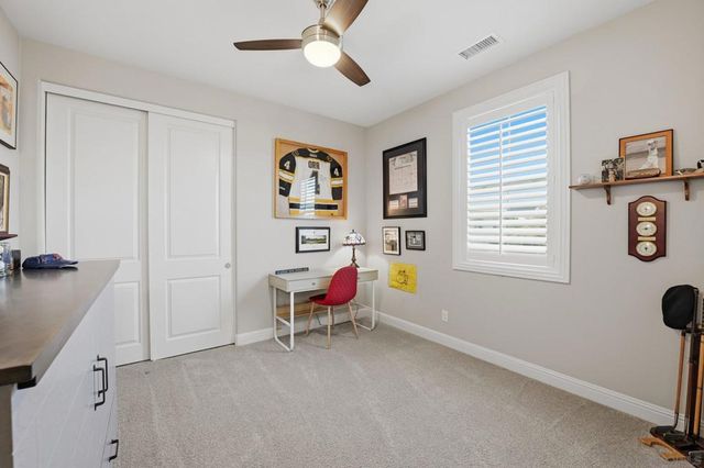 4825 Portola Ct, Carlsbad, CA 92010