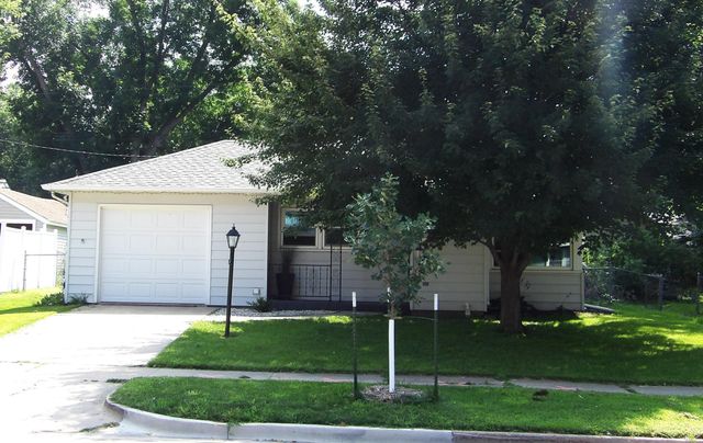 1016 13th Avenue NW, Rochester, MN 55901