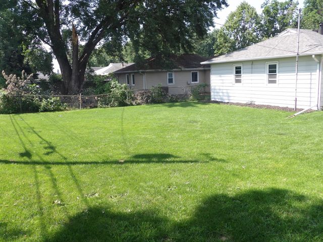 1016 13th Avenue NW, Rochester, MN 55901