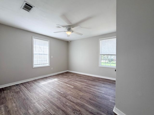 119 E 1st Ave., Petal, MS 39465