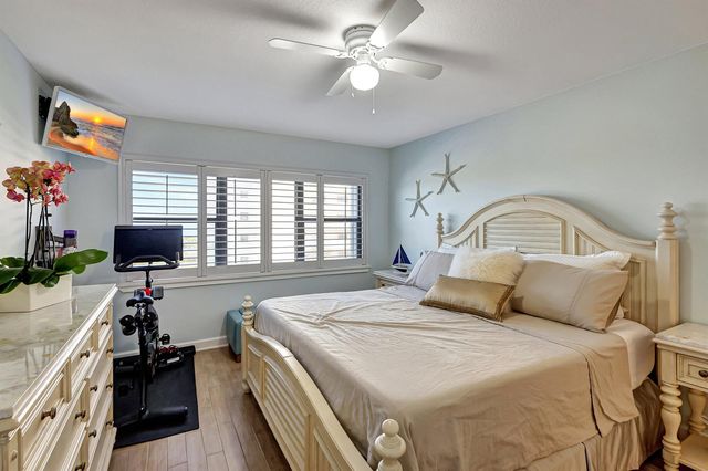 5163 N Highway A1a 418, Fort Pierce, FL 34949