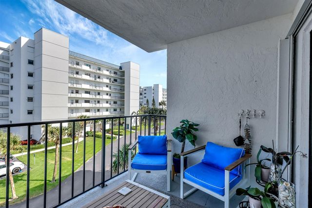 5163 N Highway A1a 418, Fort Pierce, FL 34949