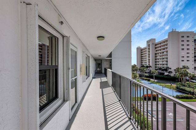 5163 N Highway A1a 418, Fort Pierce, FL 34949