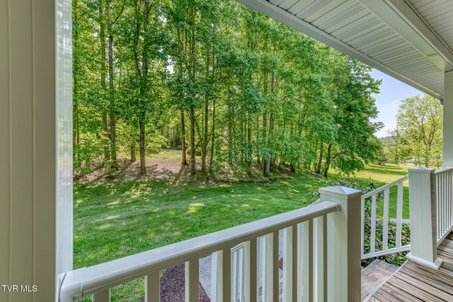 350 Poplar Ridge Road, Piney Flats, TN 37686