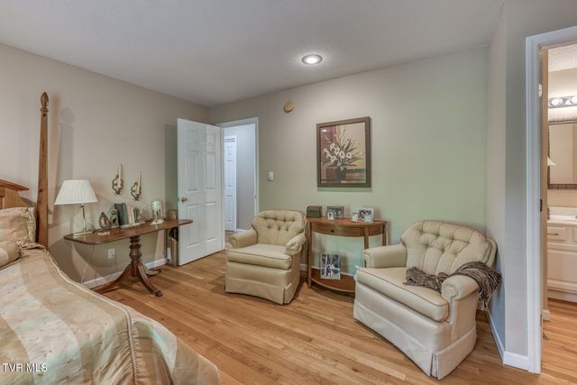 350 Poplar Ridge Road, Piney Flats, TN 37686