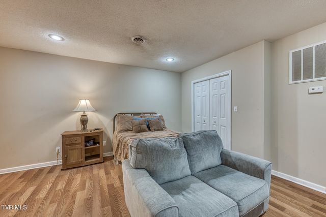 350 Poplar Ridge Road, Piney Flats, TN 37686
