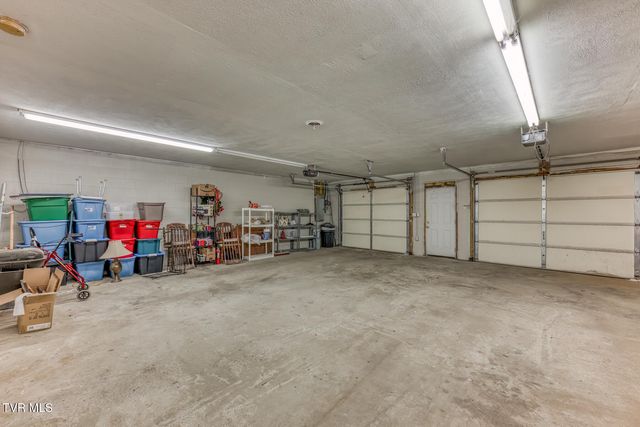 350 Poplar Ridge Road, Piney Flats, TN 37686
