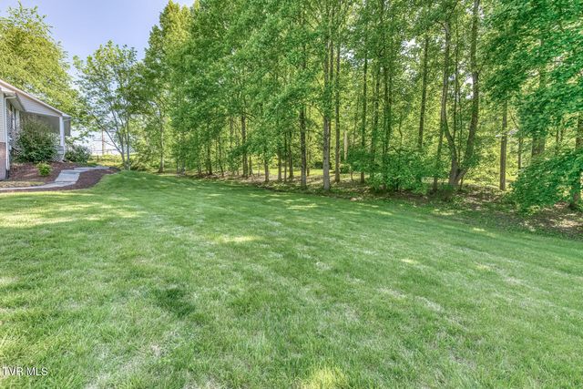 350 Poplar Ridge Road, Piney Flats, TN 37686