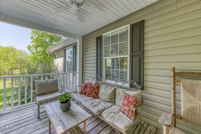 350 Poplar Ridge Road, Piney Flats, TN 37686