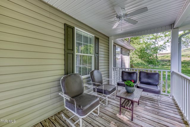 350 Poplar Ridge Road, Piney Flats, TN 37686