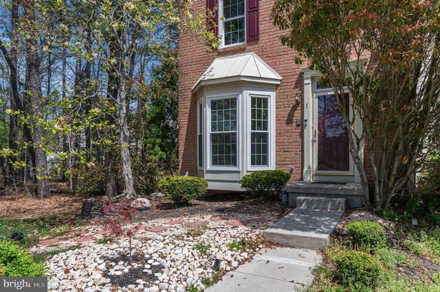 1 COLTS NECK DR, Sicklerville, NJ 08081