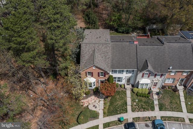 1 COLTS NECK DR, Sicklerville, NJ 08081