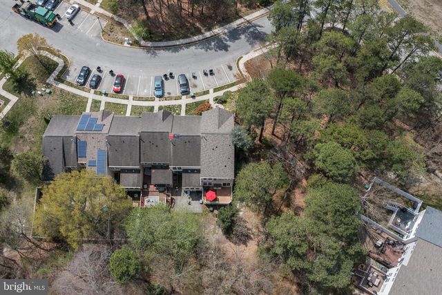 1 COLTS NECK DR, Sicklerville, NJ 08081