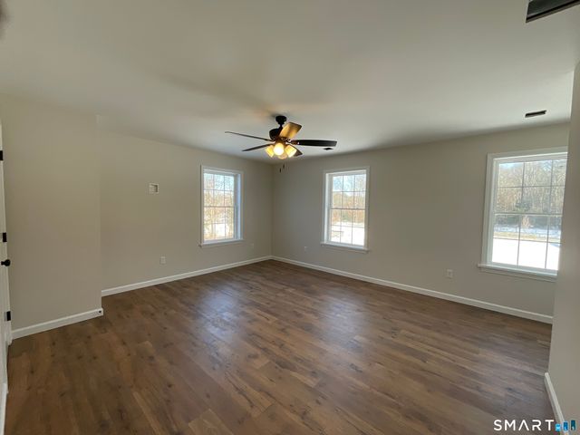 277 Moosup Pond Road, Plainfield, CT 06354