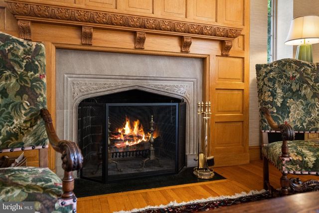 3101 ELLICOTT ST NW, Washington, DC 20008
