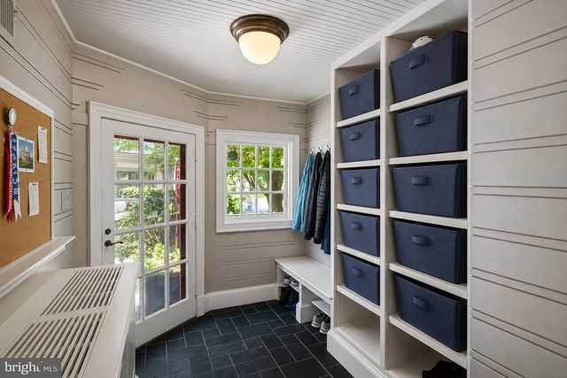 3101 ELLICOTT ST NW, Washington, DC 20008