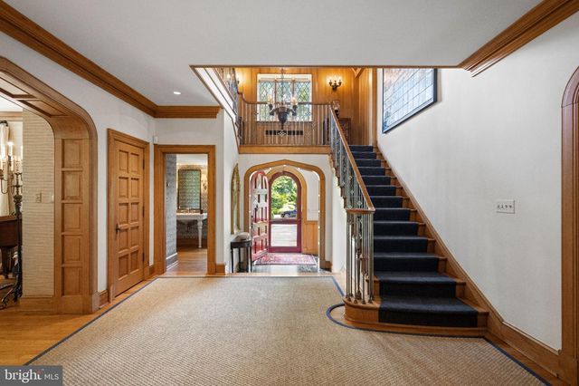 3101 ELLICOTT ST NW, Washington, DC 20008