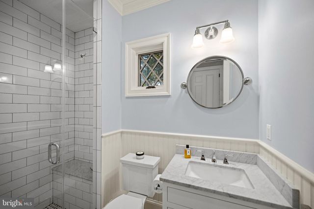 3101 ELLICOTT ST NW, Washington, DC 20008