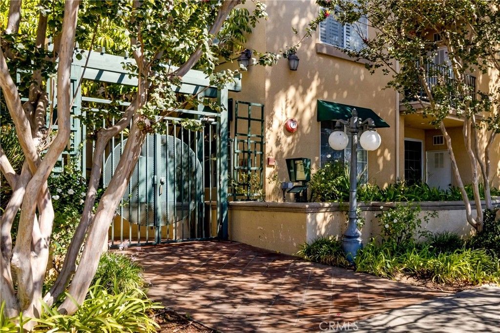 17809 Halsted 312, Northridge, CA 91325 — photo 2