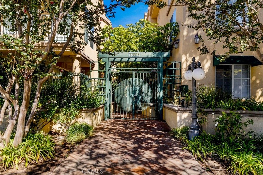 17809 Halsted 312, Northridge, CA 91325 — photo 3