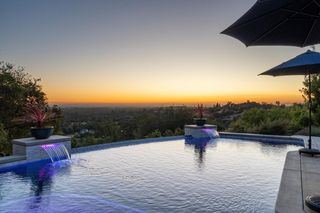 6990 Chili Hill Rd, Newcastle, CA 95658