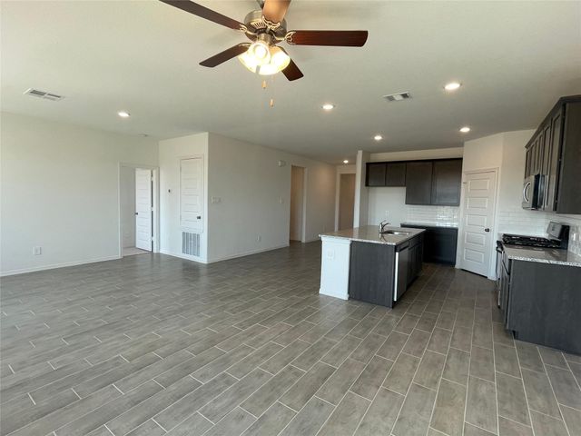 9695 Caney Trails Road, Conroe, TX 77303
